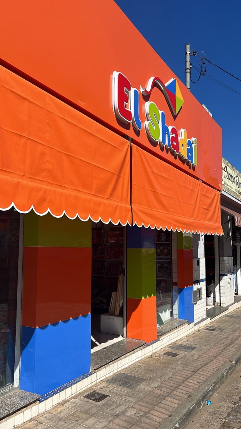 Fachada da loja El Shadai Brinquedos