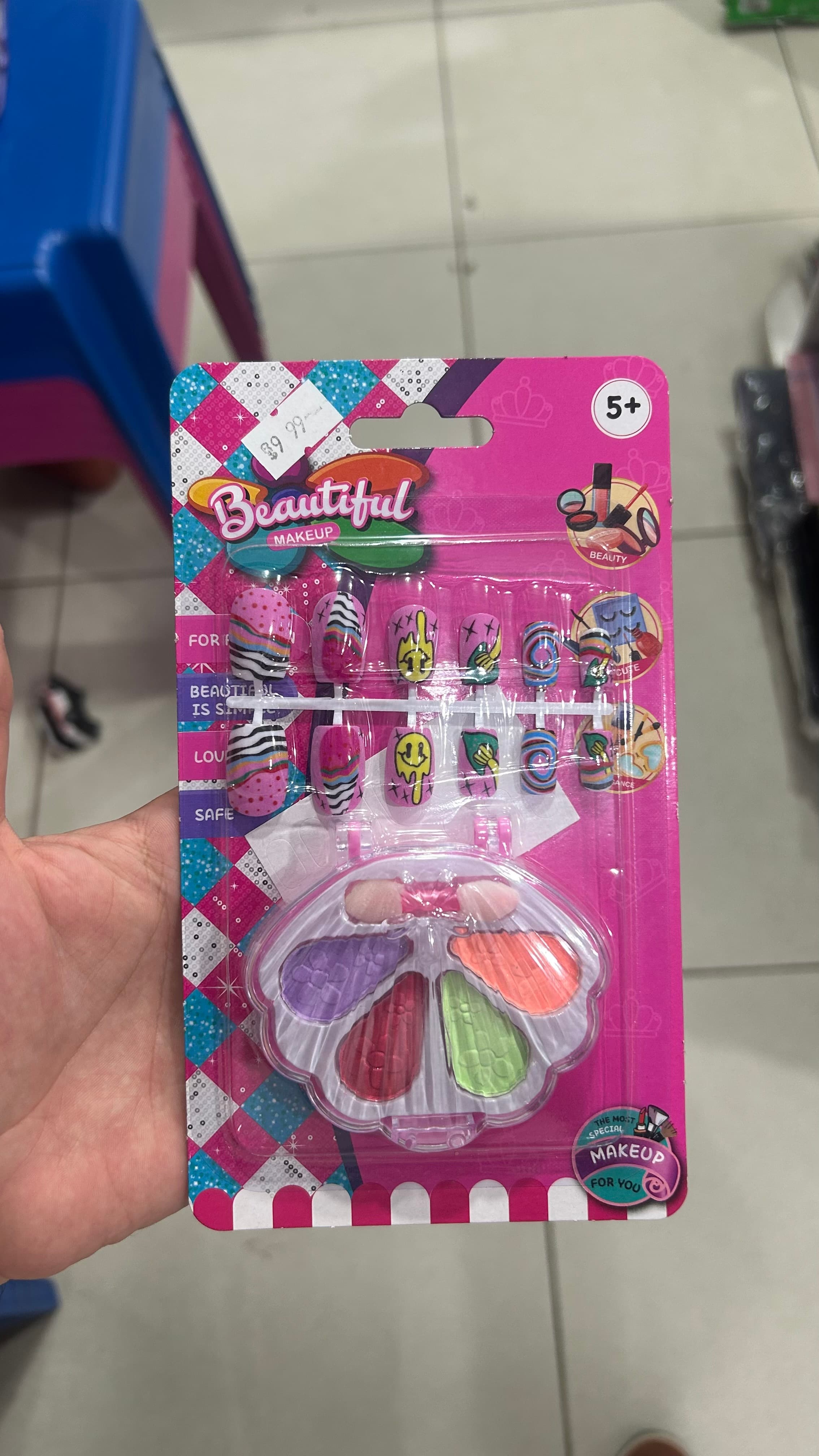 Kit Infantil Beautiful Maquiagem com Unhas Decoradas