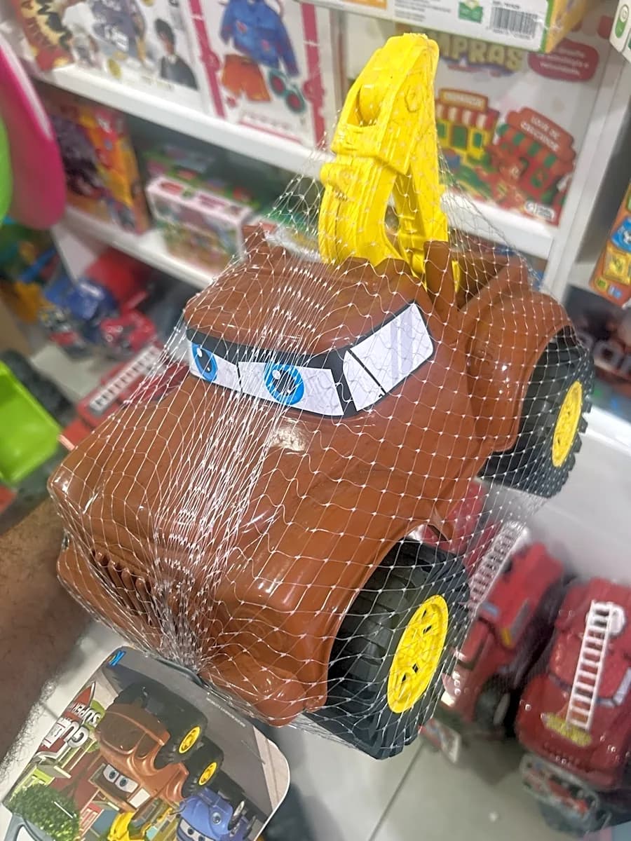 Super Truck Guincho Marrom