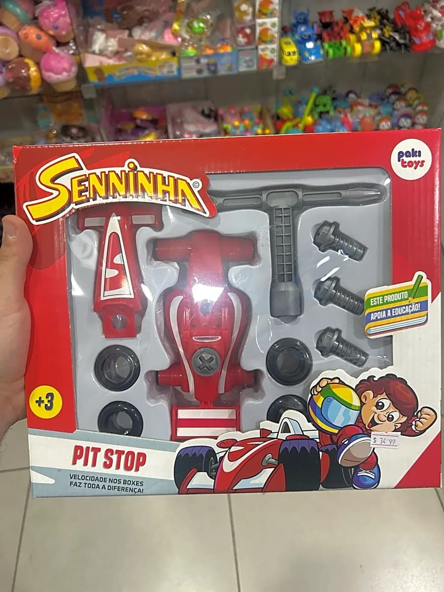 Carrinho de Fórmula 1 Senninha Pit Stop Paki Toys